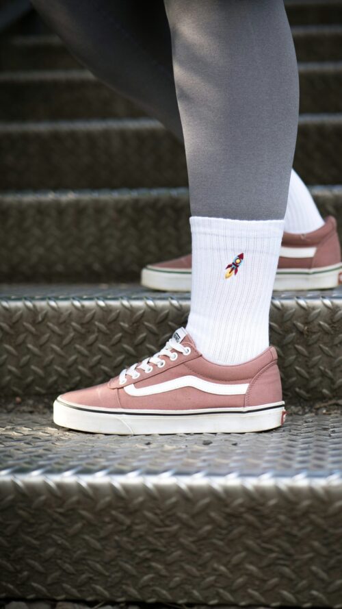 FE021D53-F70F-4EEC-8F3F-94462F8540F9